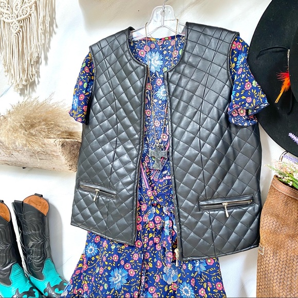 Daniel Hechter | Beautiful Quilted Vegan Boho Vest - Picture 4 of 15